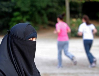 Γαλλία: Ο ισλαμισμός έχει εισχωρήσει στον αθλητισμό - Προβληματισμός για τη δυνατότητα αντιμετώπισης του (φωτό)